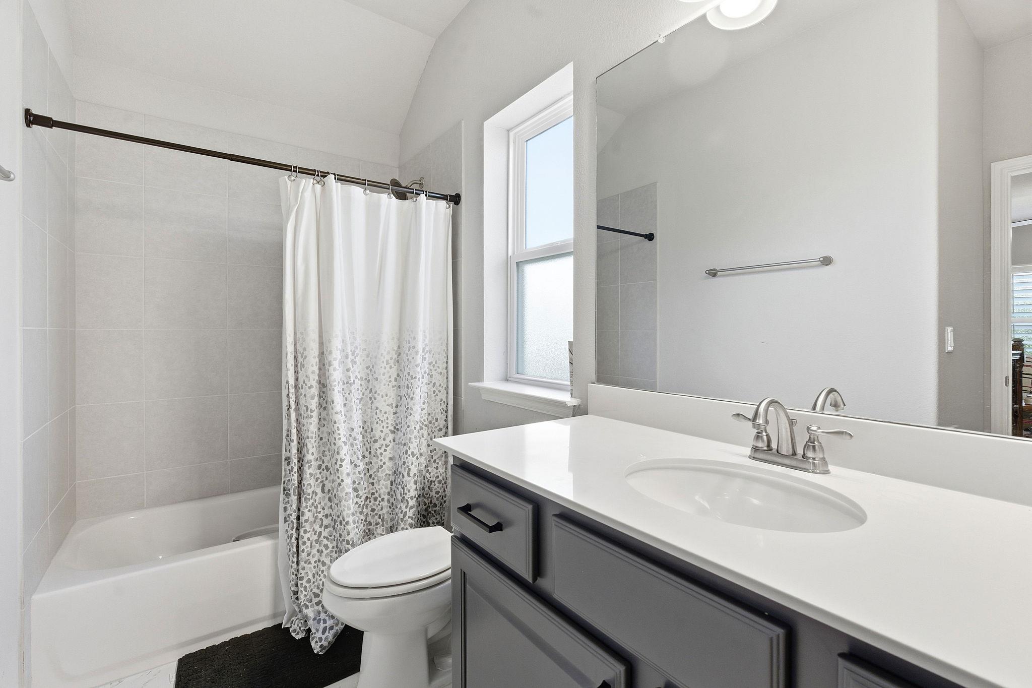 5720 Baythorne Dr, Austin, TX 78747