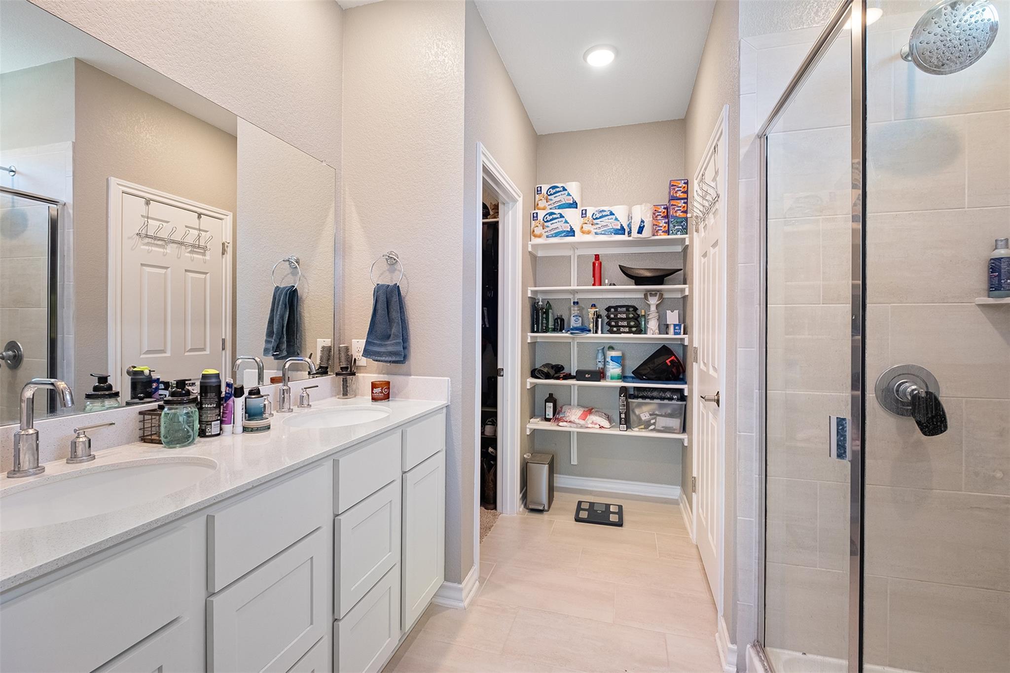 213 Papaya Dr, Buda, TX 78610