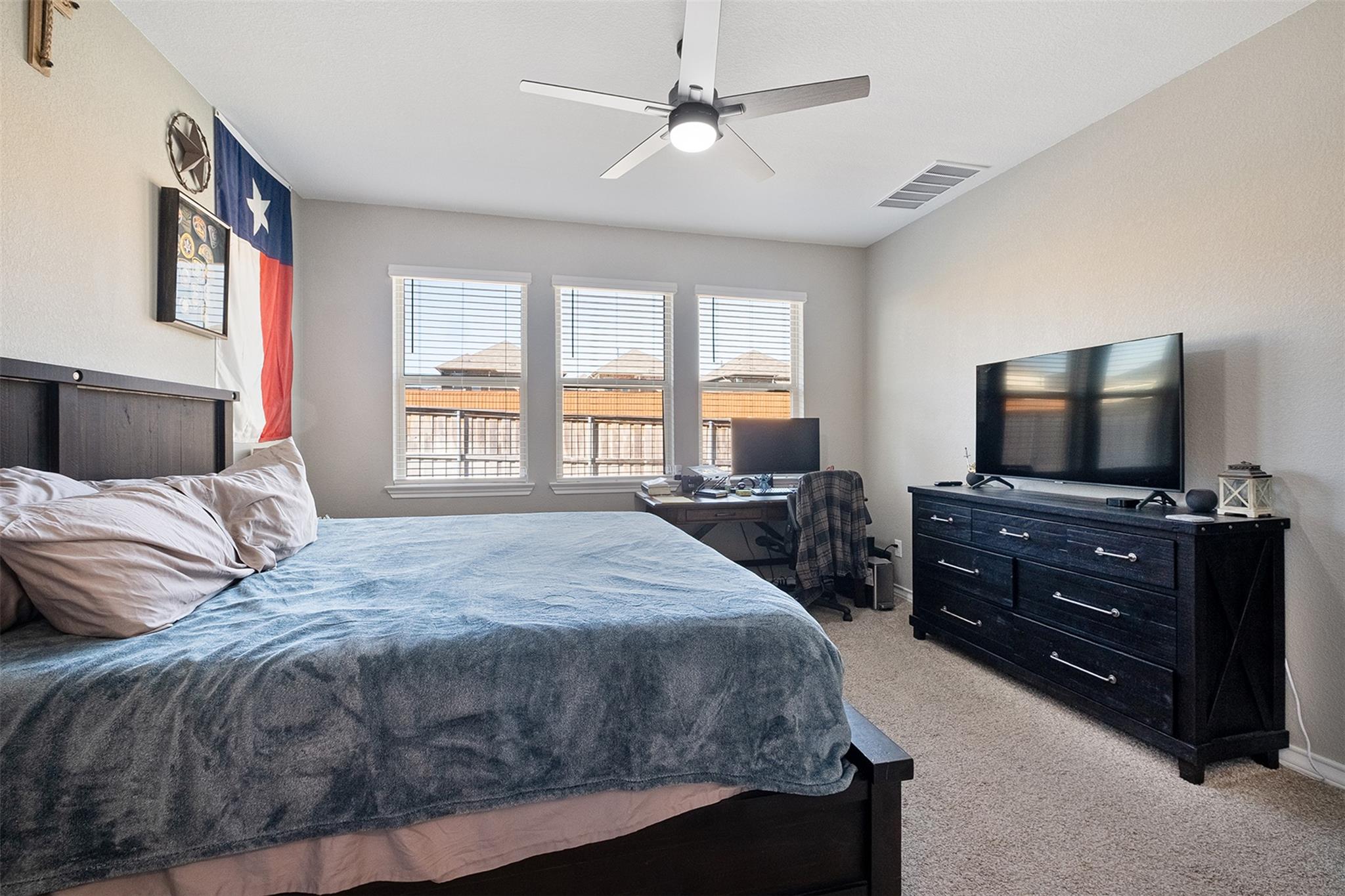 213 Papaya Dr, Buda, TX 78610