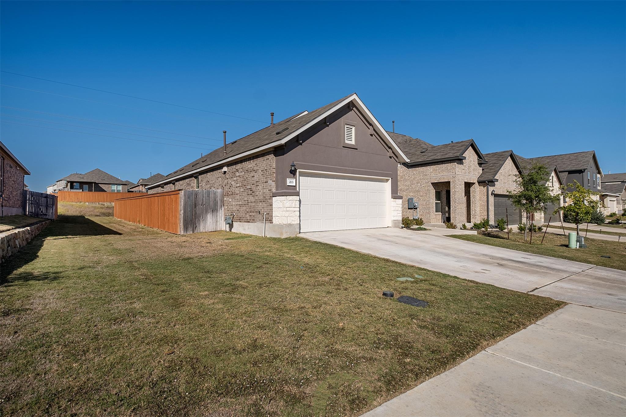 213 Papaya Dr, Buda, TX 78610