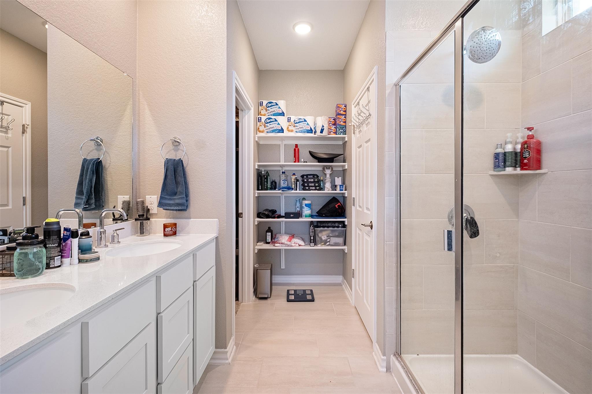 213 Papaya Dr, Buda, TX 78610