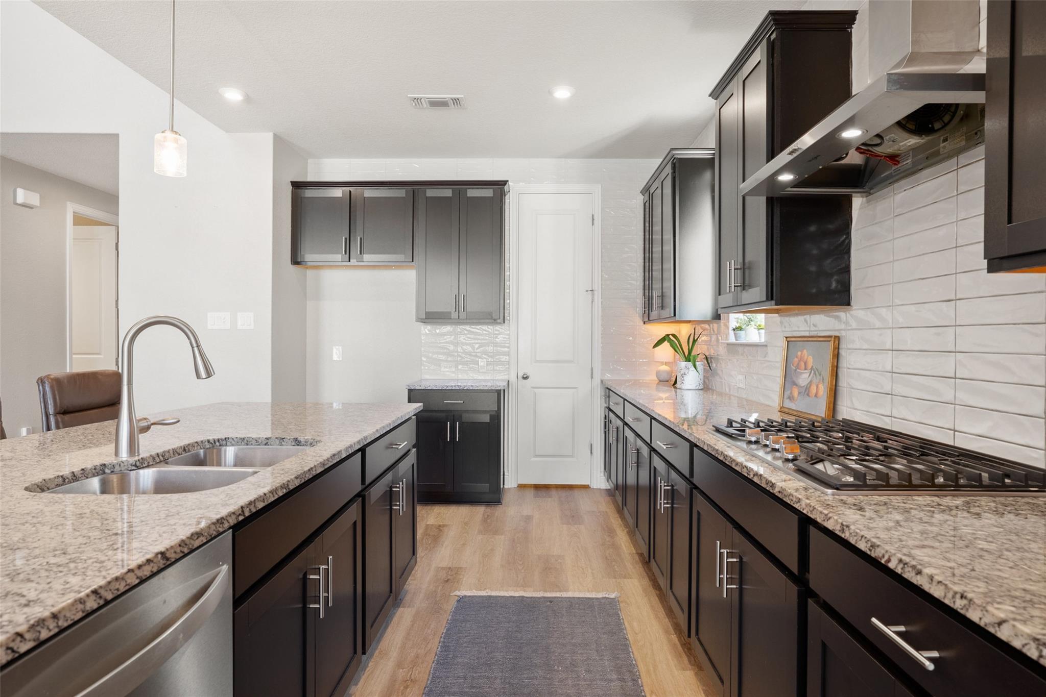 1017 Highcrest, Georgetown, TX 78628