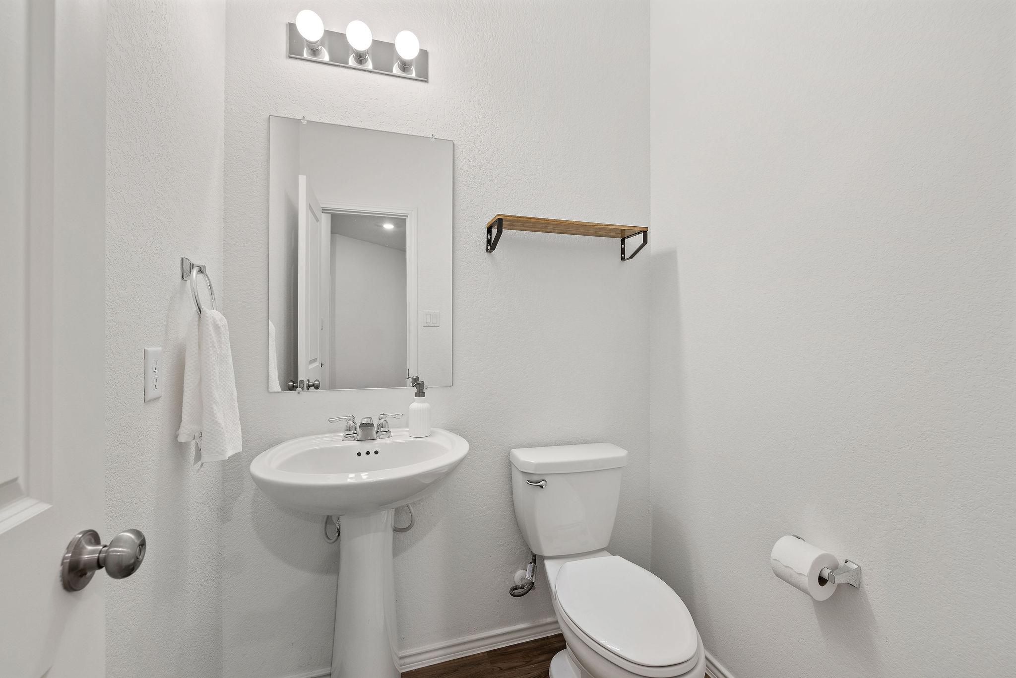 1428 Chad Dr, Round Rock, TX 78665