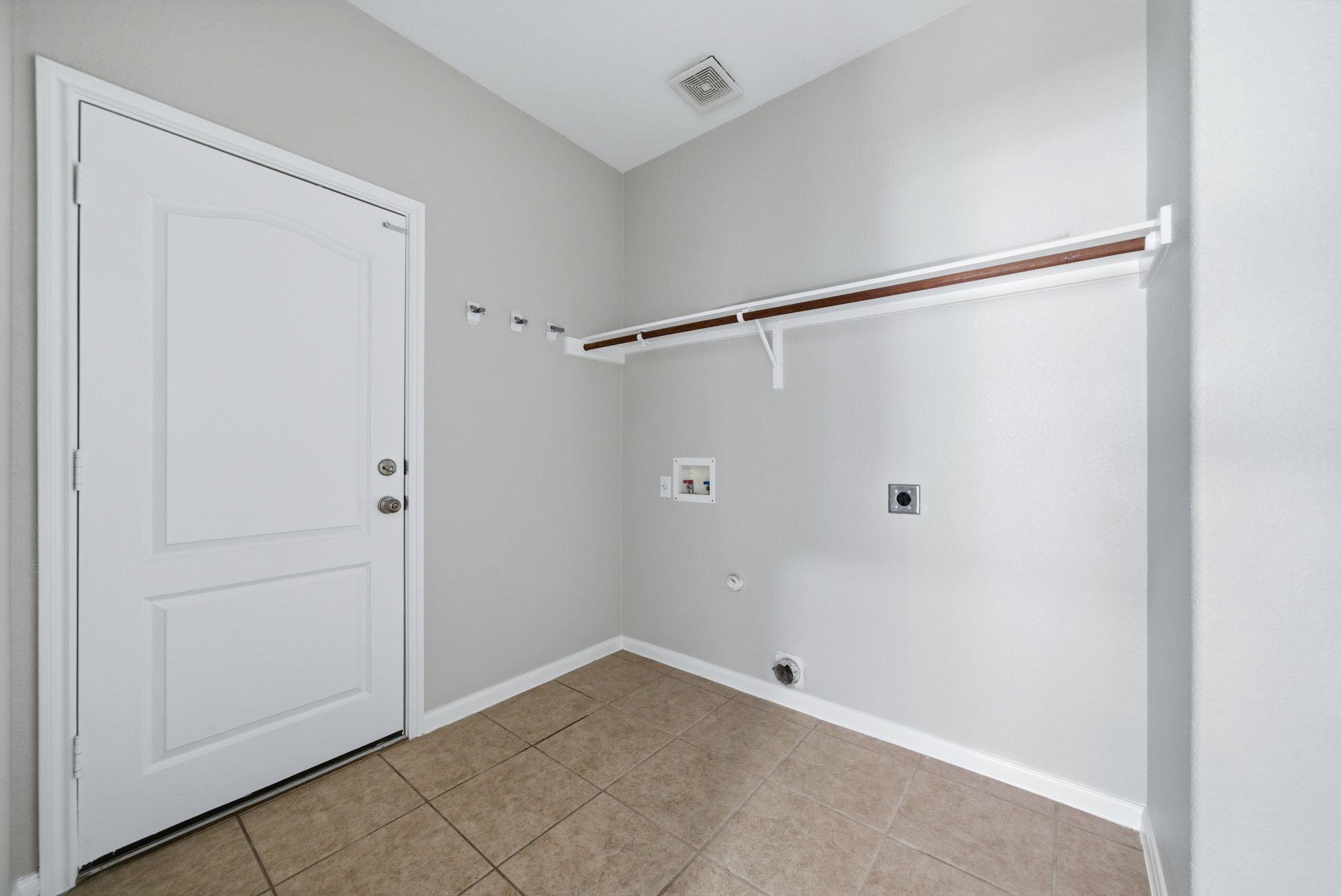 7404 Journeyville Dr, Austin, TX 78735