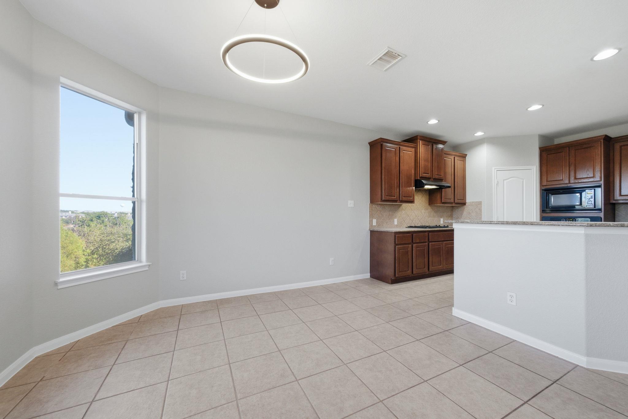 7404 Journeyville Dr, Austin, TX 78735