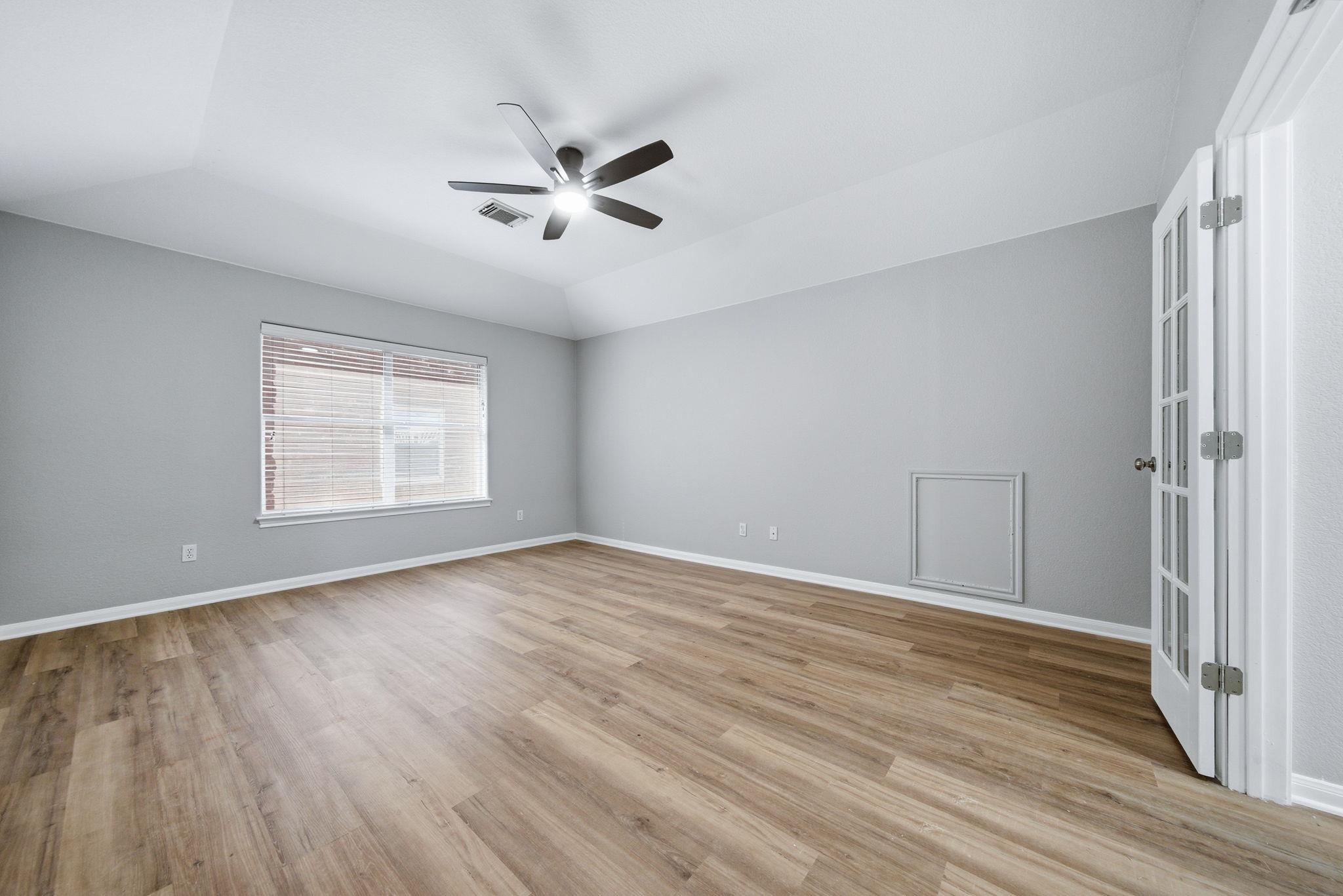 7404 Journeyville Dr, Austin, TX 78735