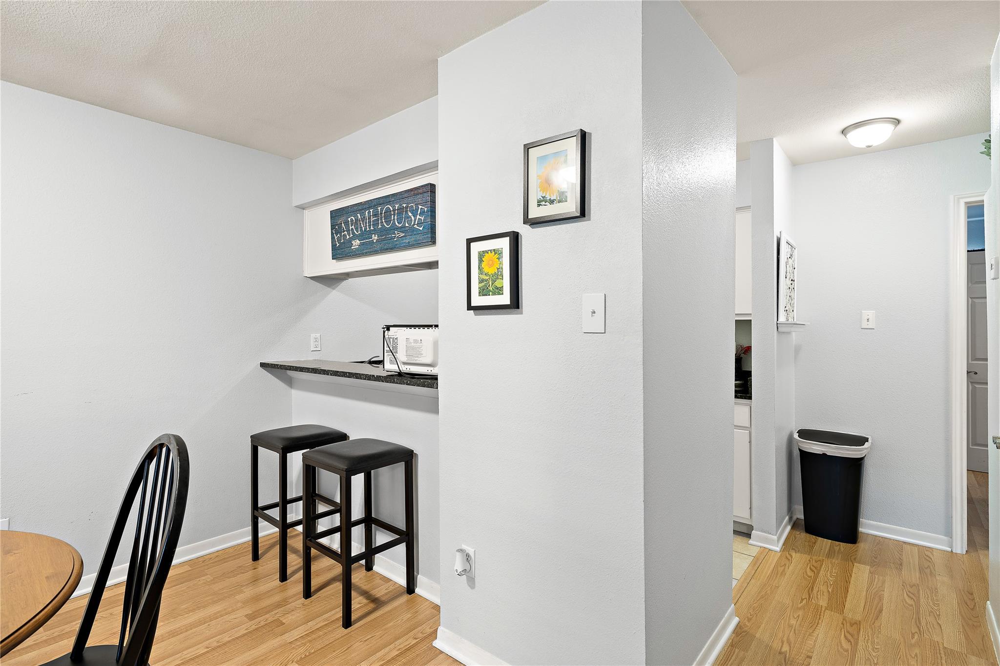 2450 Ashdale Dr # B-211, Austin, TX 78757