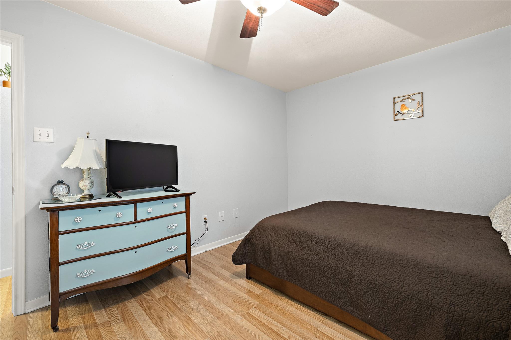 2450 Ashdale Dr # B-211, Austin, TX 78757