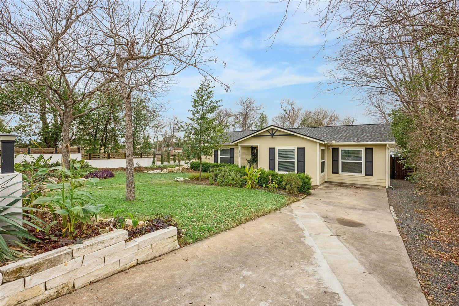 2921 Pecan Springs Rd, Austin, TX 78723
