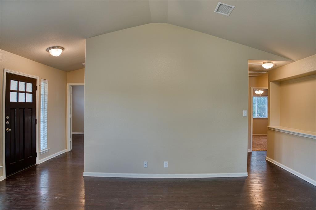 821 Gabriel Mills Dr, Round Rock, TX 78664