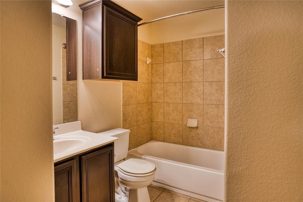 821 Gabriel Mills Dr, Round Rock, TX 78664