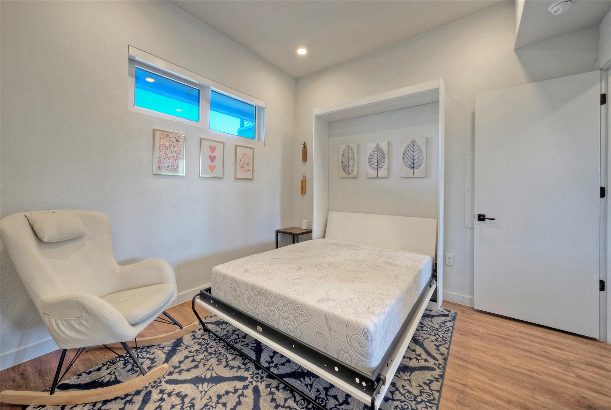 4004 Banister Ln # 207, Austin, TX 78704