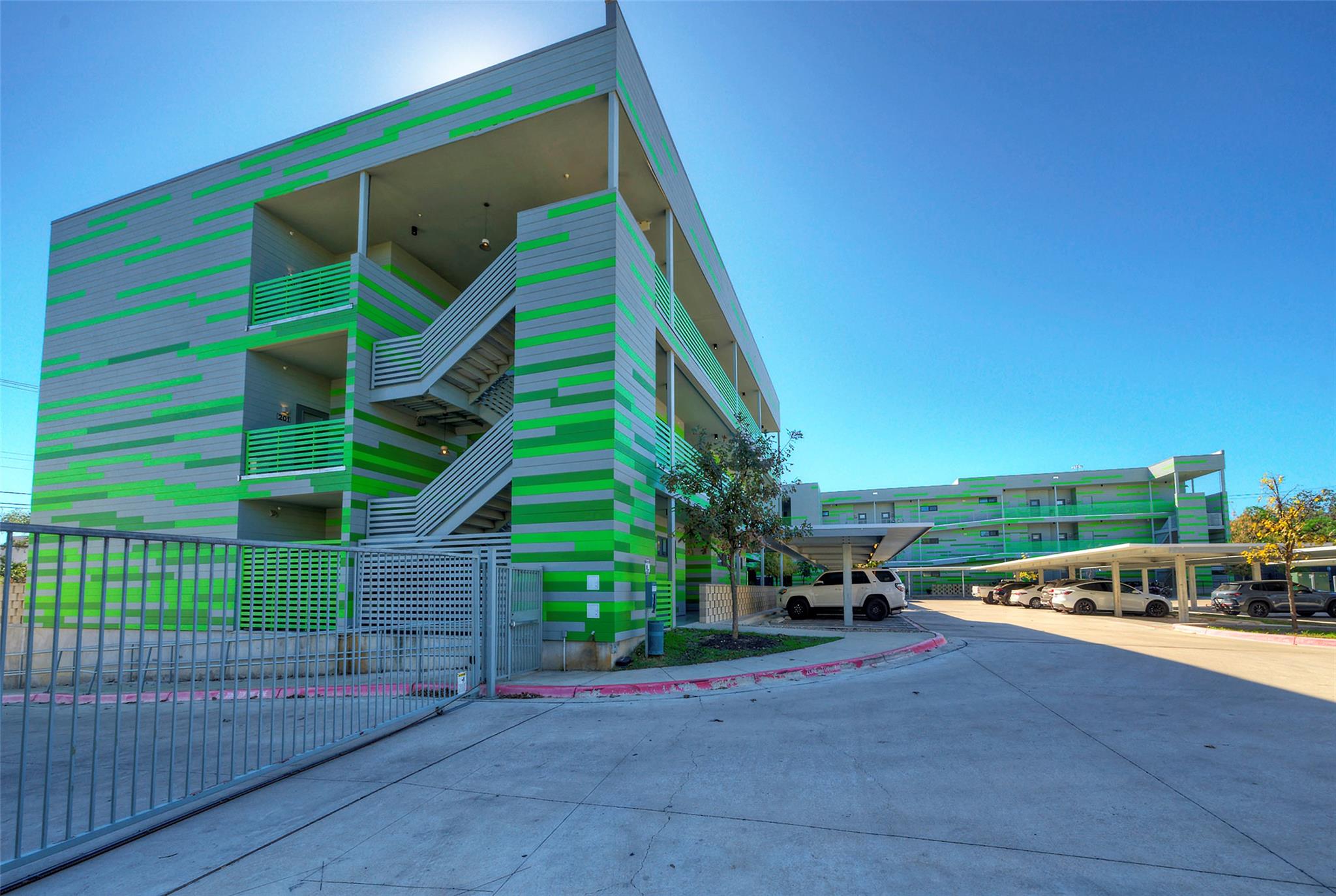 4004 Banister Ln # 207, Austin, TX 78704