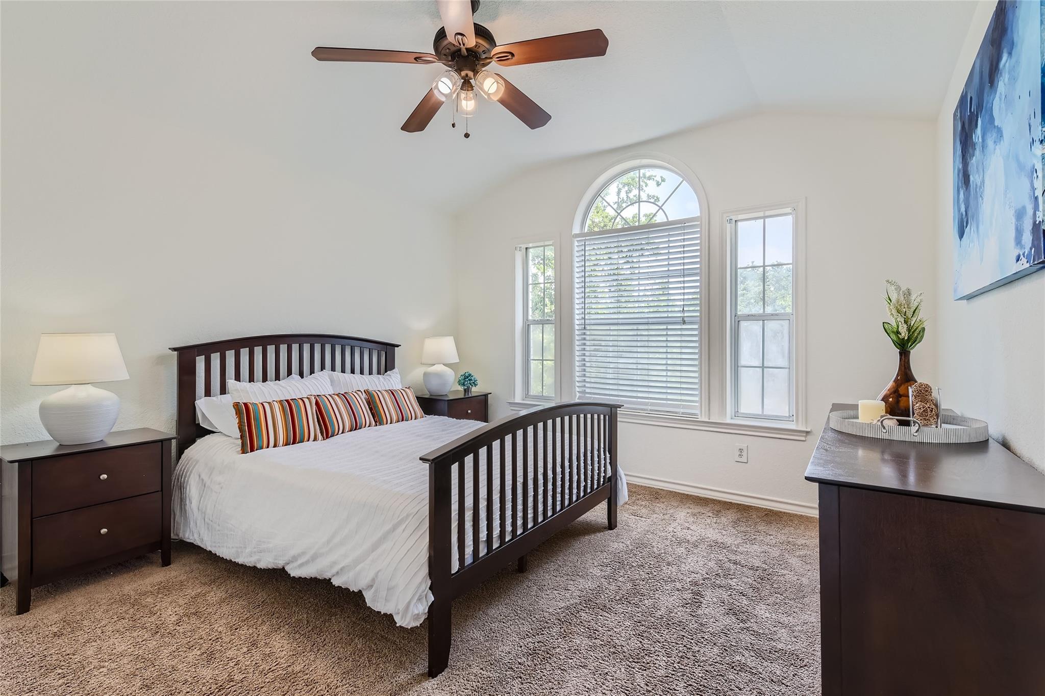 1918 Lakeway Blvd, Lakeway, TX 78734