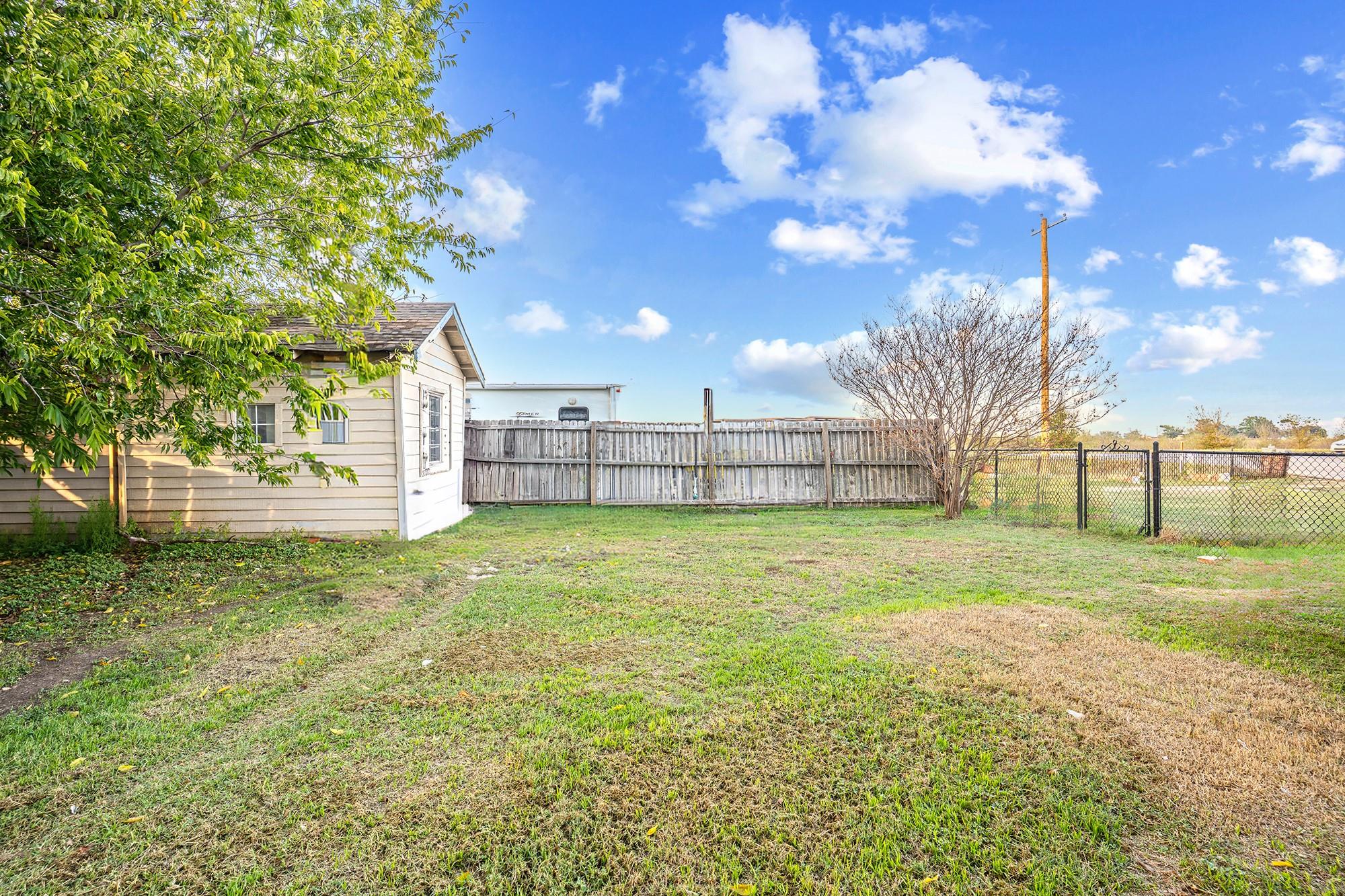50106 Ironhorse Trl, Georgetown, TX 78626
