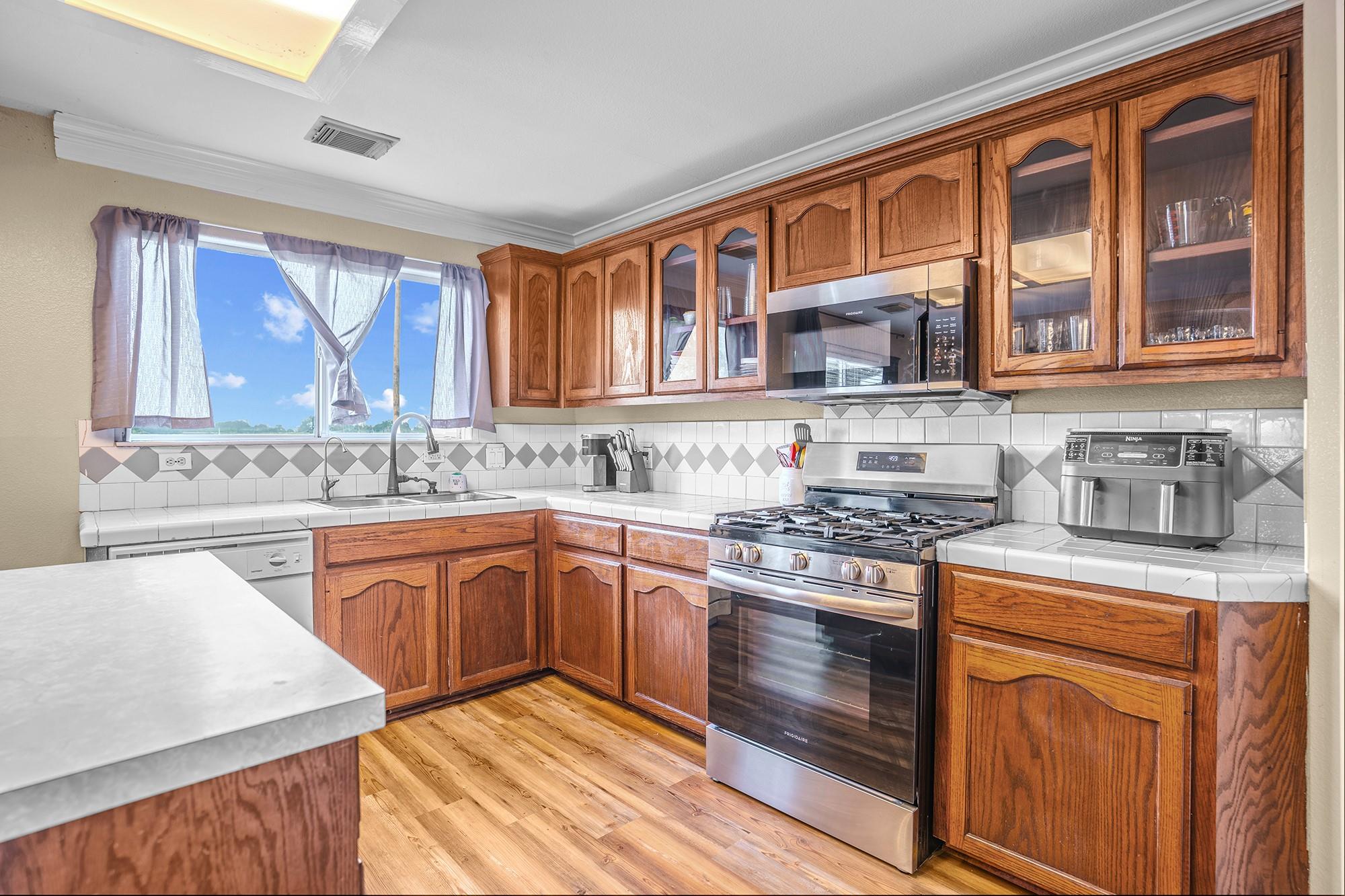 50106 Ironhorse Trl, Georgetown, TX 78626