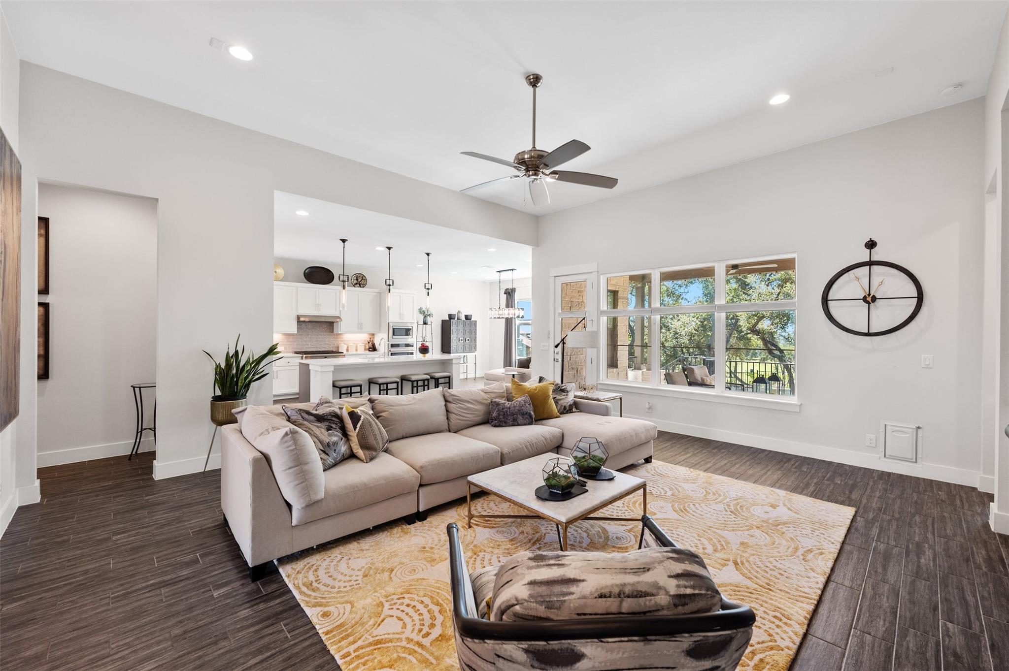 4101 Isadora Dr, Bee Cave, TX 78738