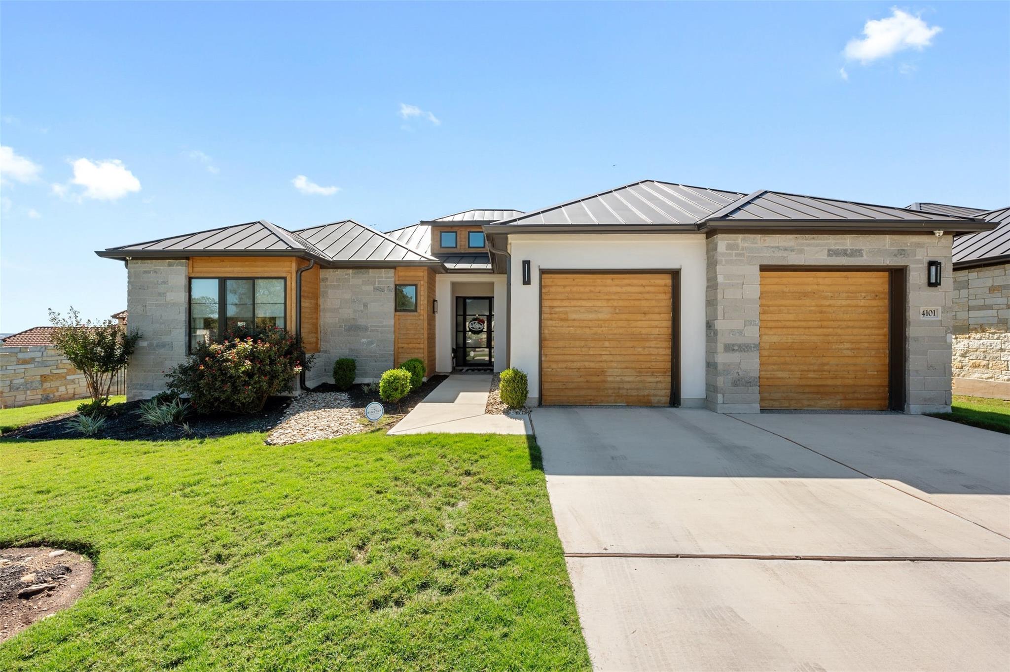 4101 Isadora Dr, Bee Cave, TX 78738