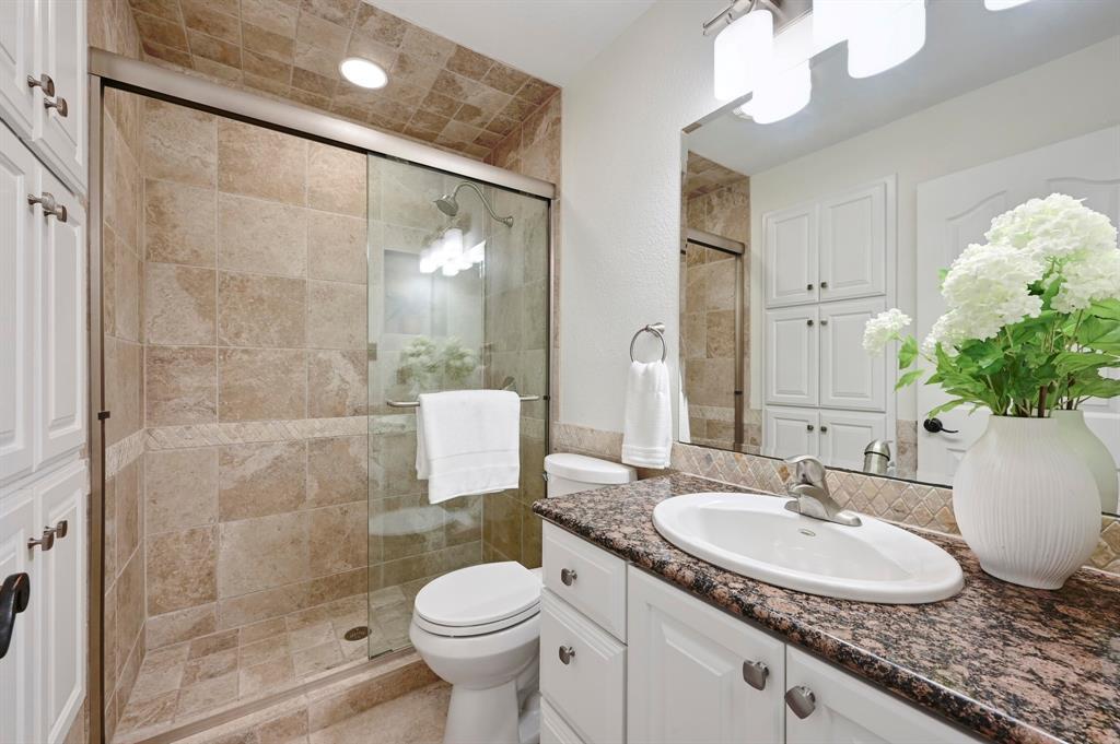 2406 Burly Oak Dr, Austin, TX 78745