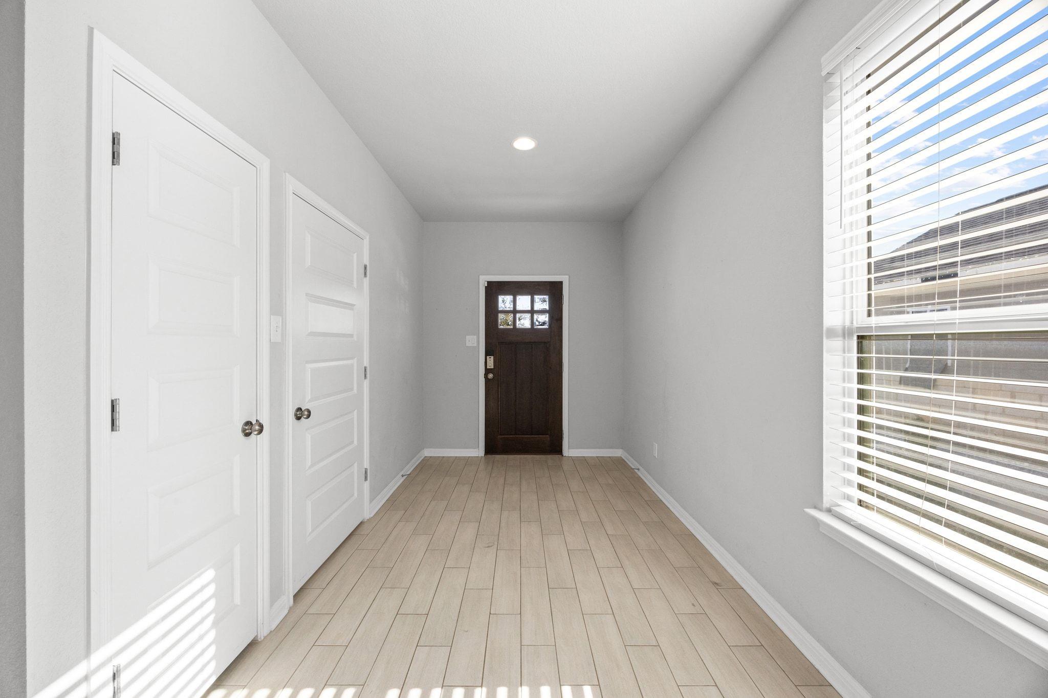 225 Unforgiven Ln, Jarrell, TX 76537