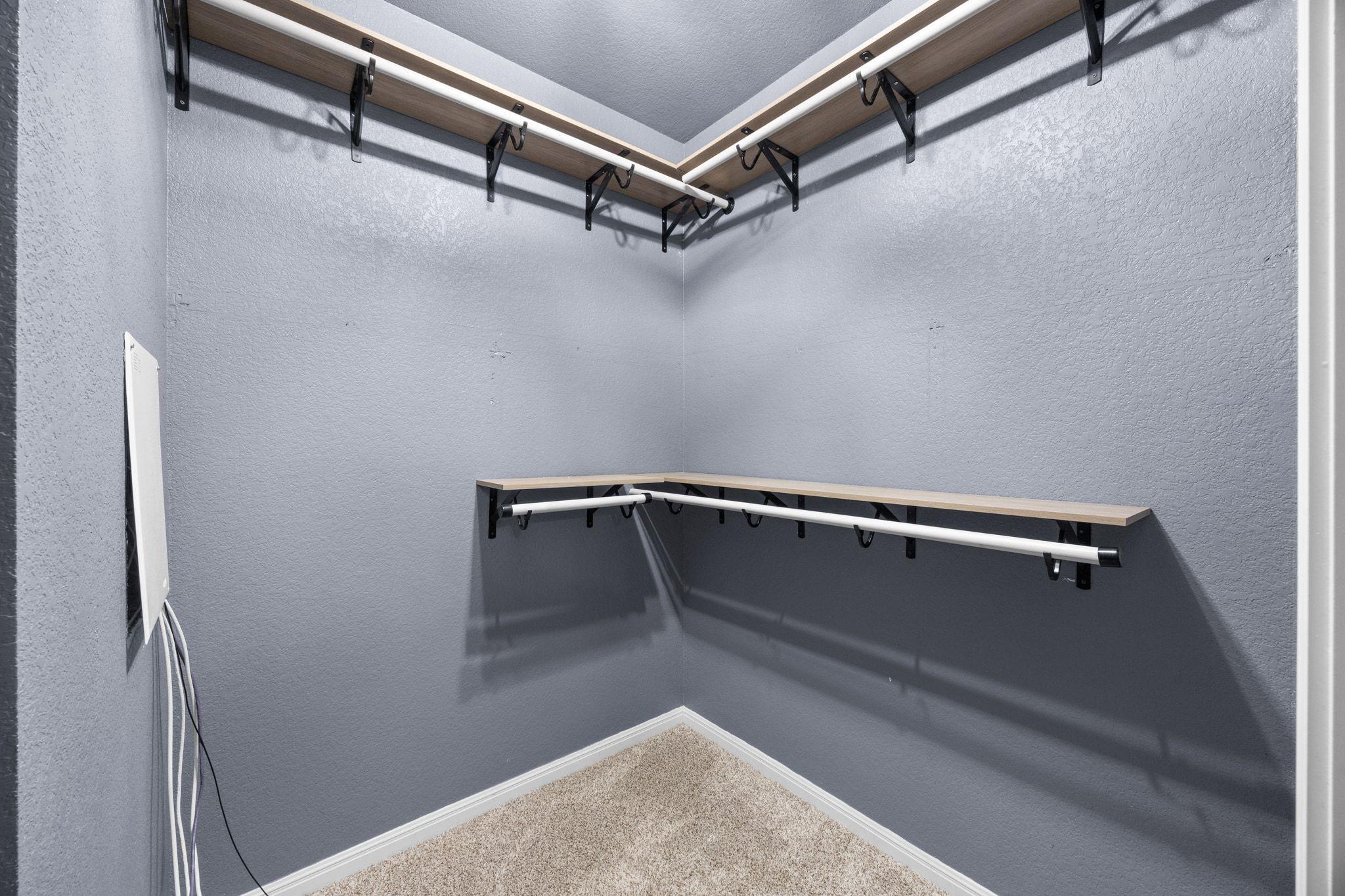 225 Unforgiven Ln, Jarrell, TX 76537