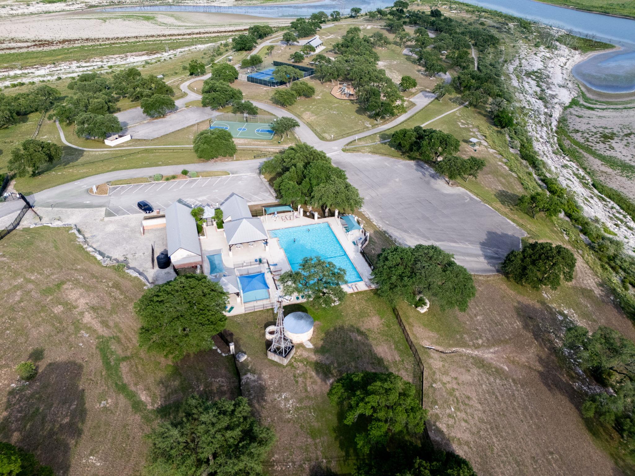 346 Blackbird Dr, Spring Branch, TX 78070