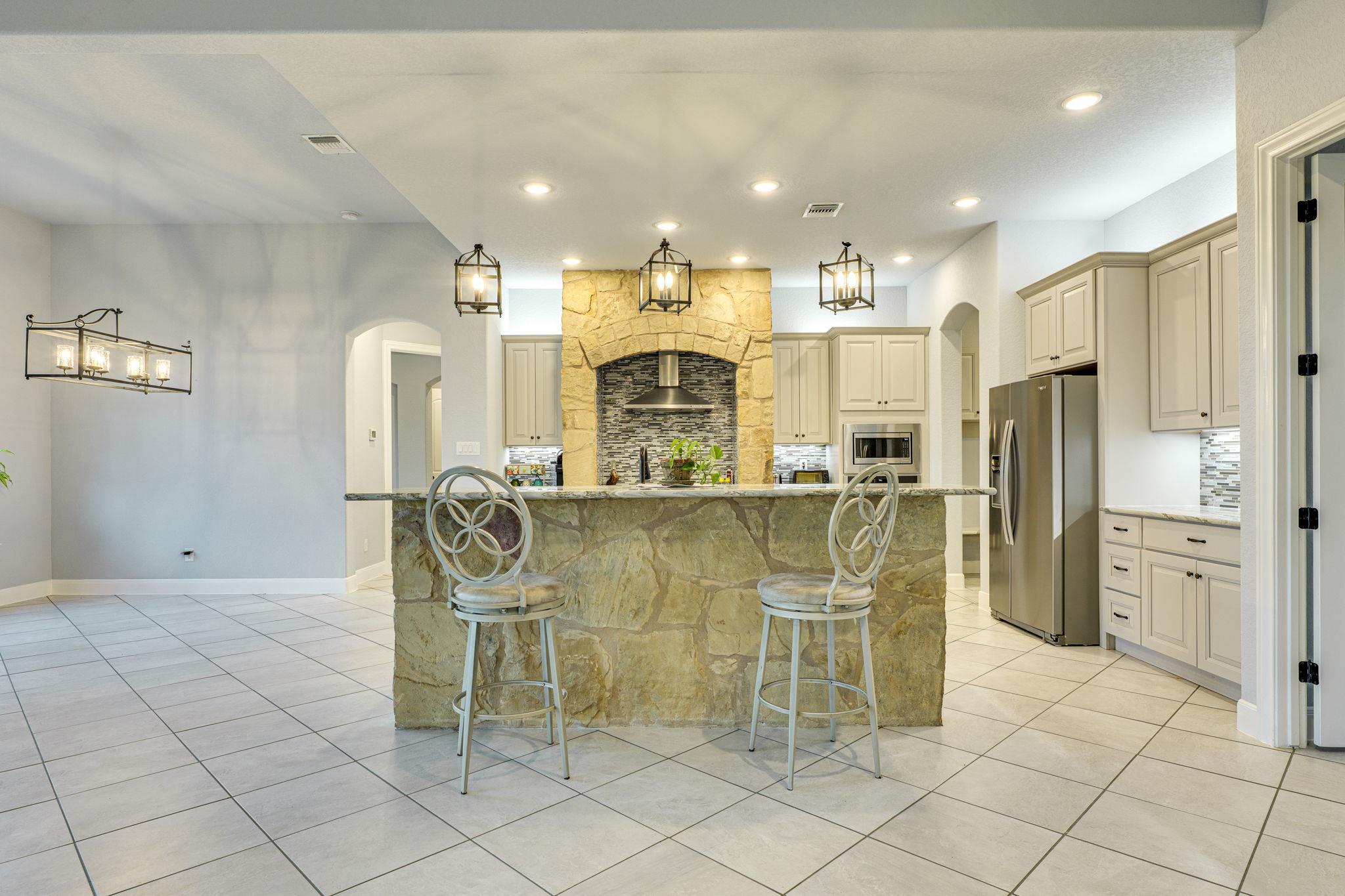 346 Blackbird Dr, Spring Branch, TX 78070