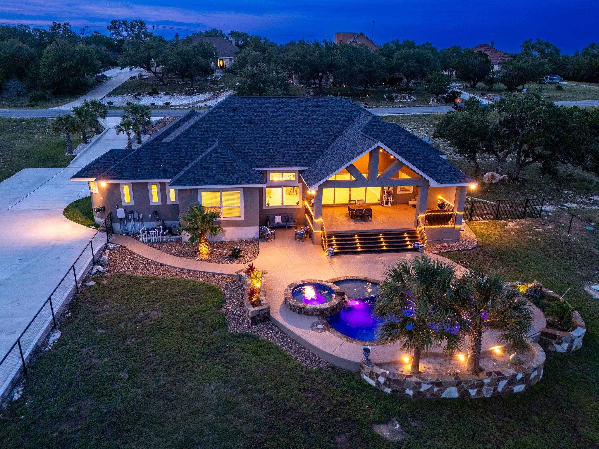 346 Blackbird Dr, Spring Branch, TX 78070