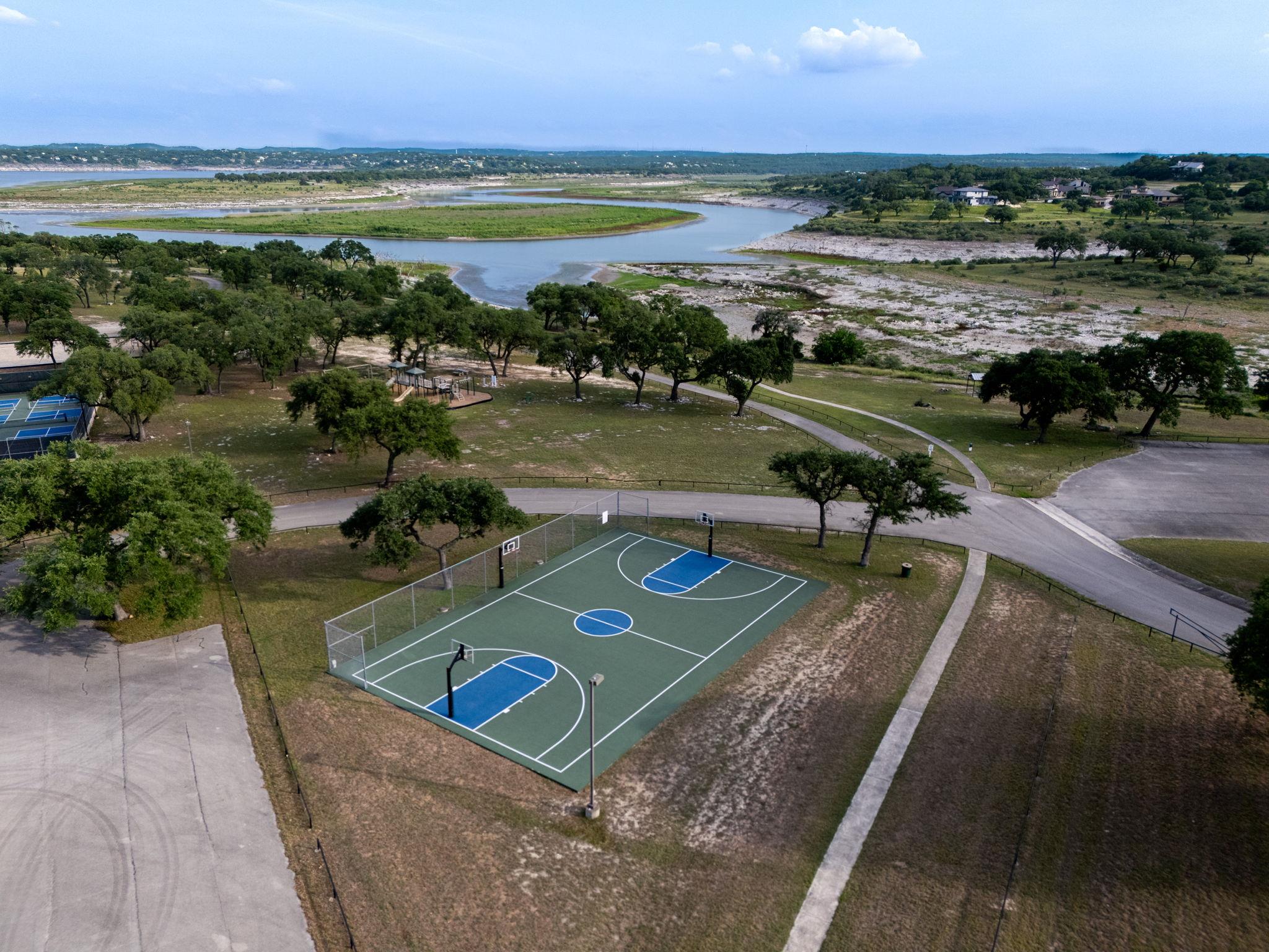 346 Blackbird Dr, Spring Branch, TX 78070