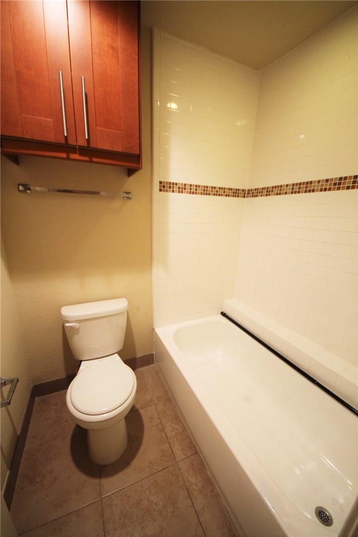 7685 NORTHCROSS Dr # 826, Austin, TX 78757