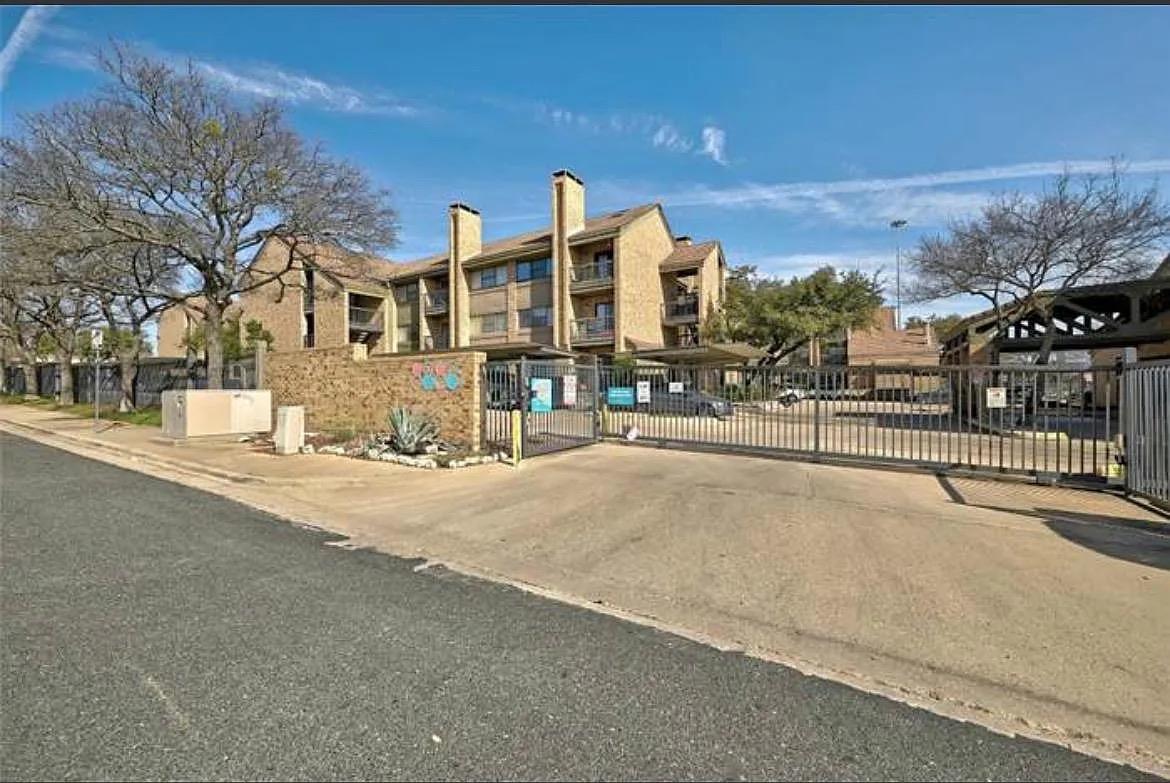 8888 Tallwood Dr # 3209, Austin, TX 78759