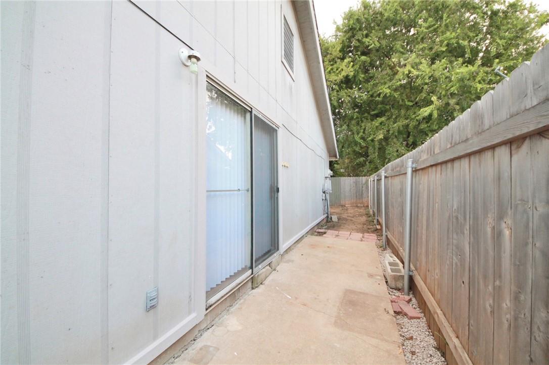 624 Greenlawn Blvd, Round Rock, TX 78664