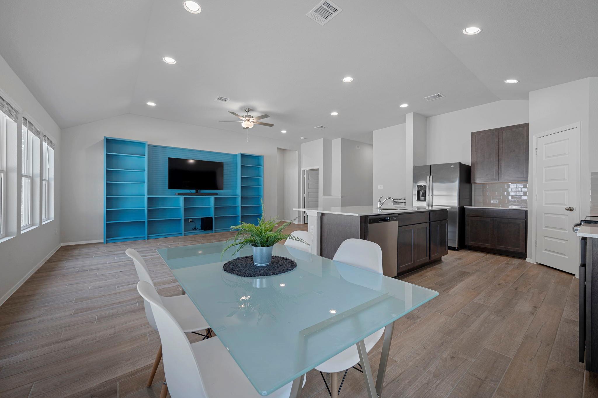 21600 O'Henry Ave, Lago Vista, TX 78645