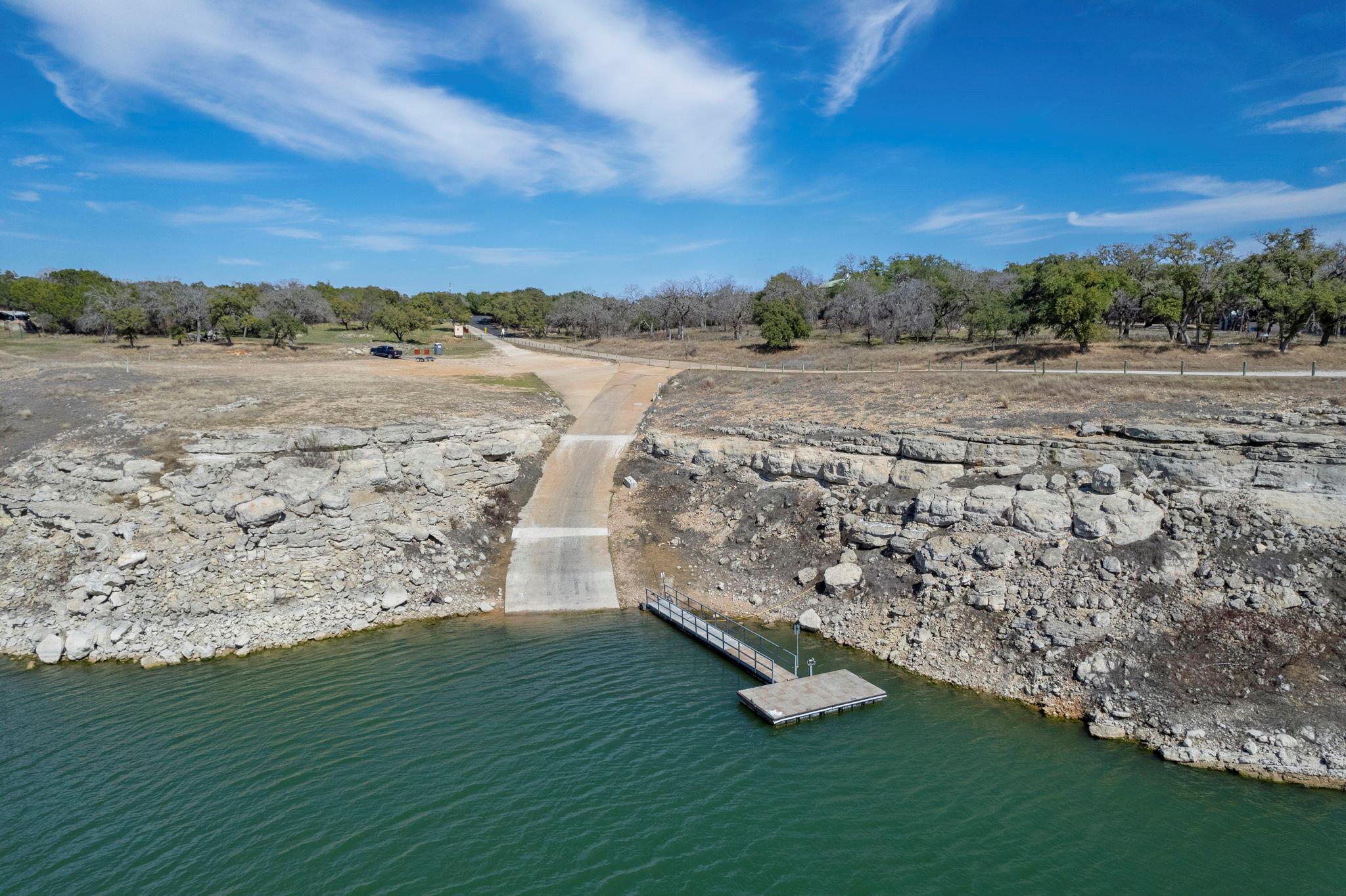 21600 O'Henry Ave, Lago Vista, TX 78645