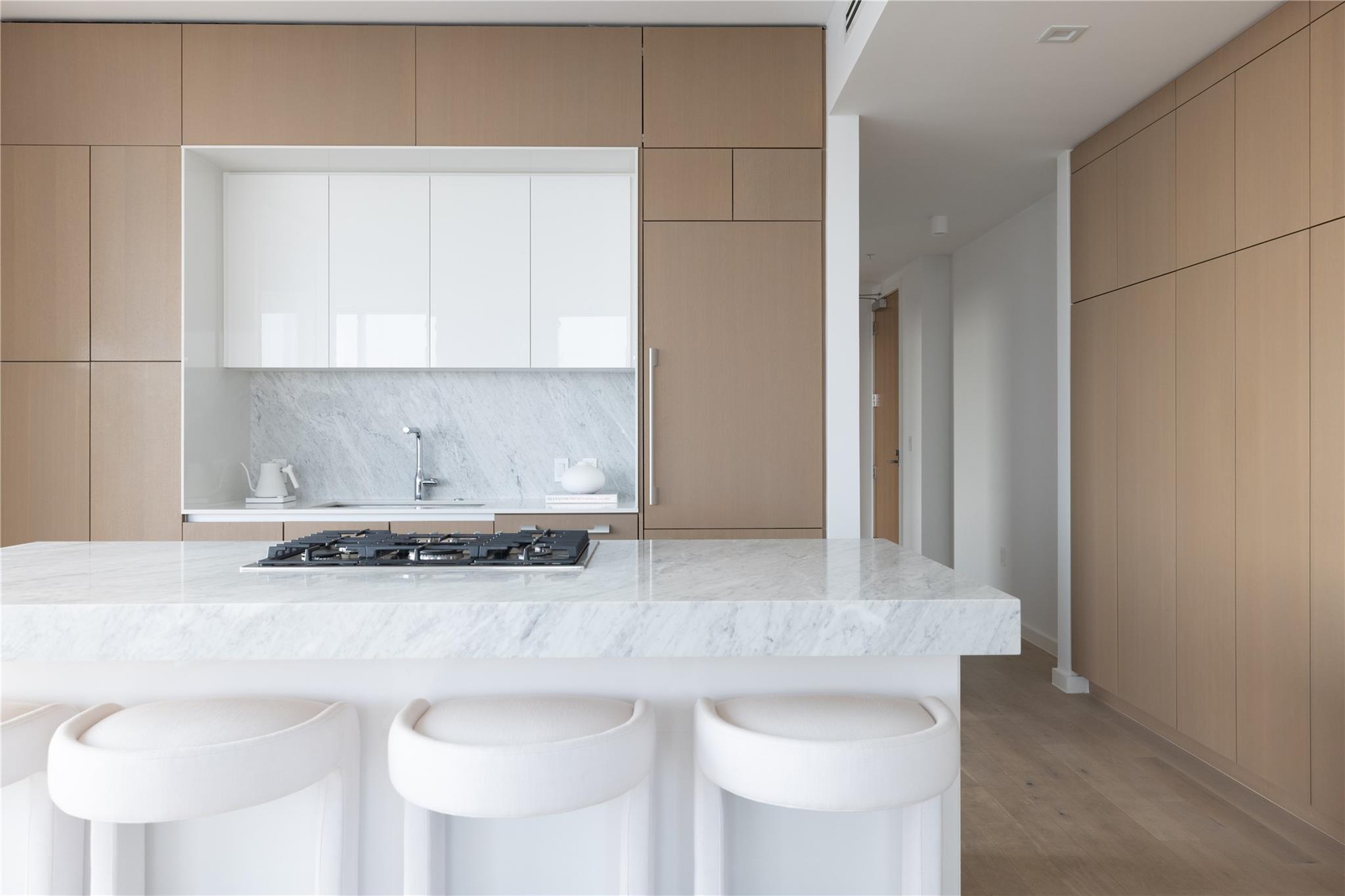 313 W 17th St # 2007, Austin, TX 78701