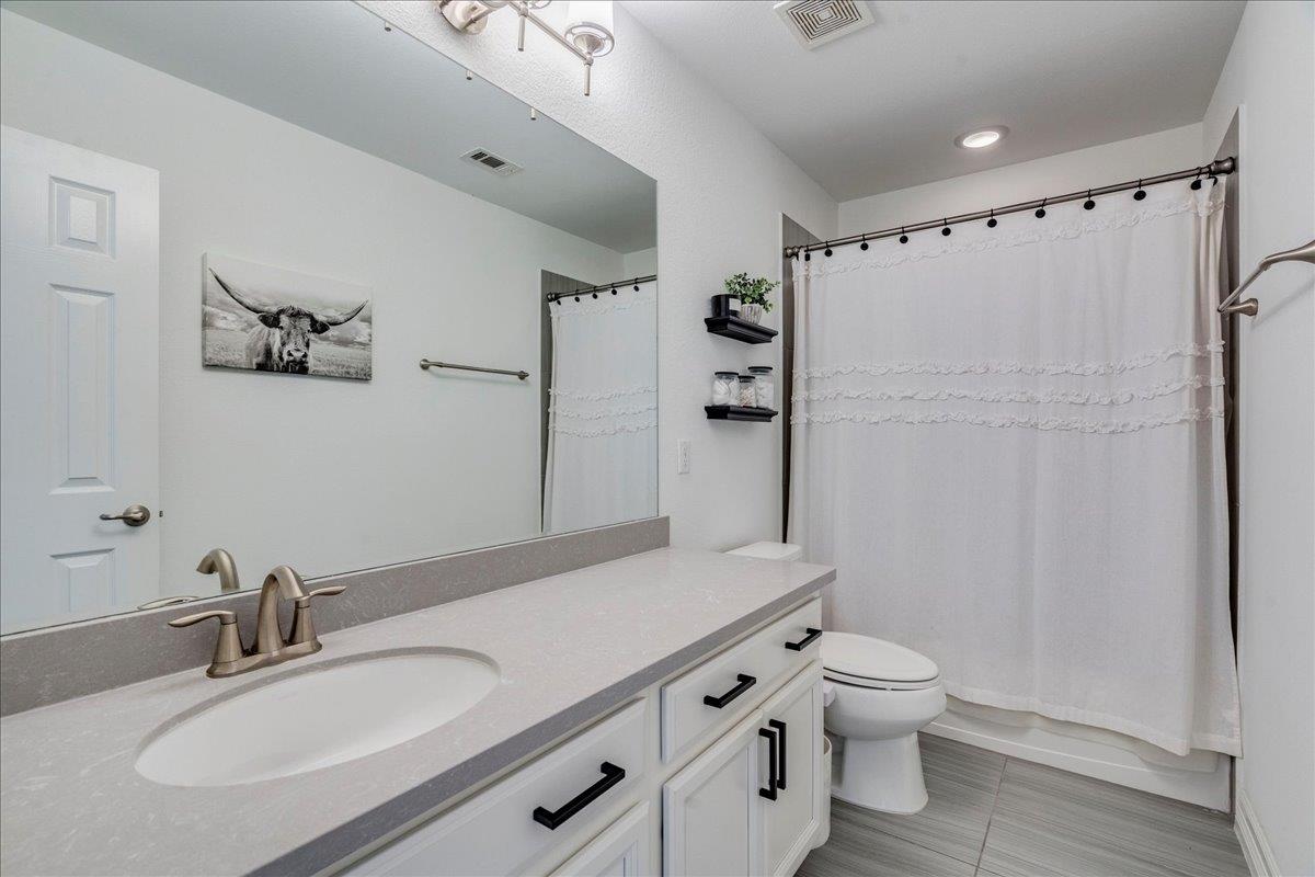 19619 Summit Glory Trl, Spicewood, TX 78669