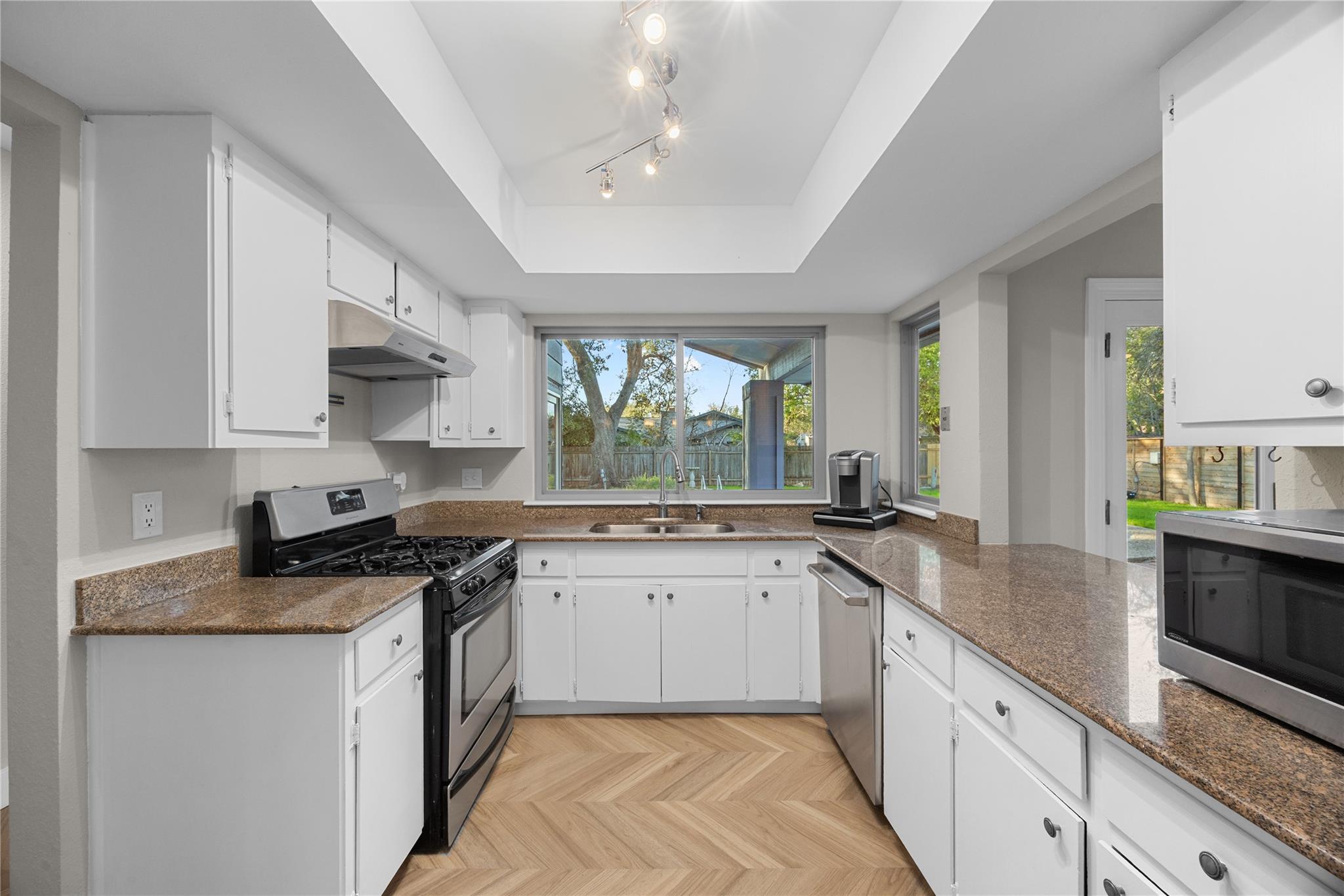 11714 Buckingham Rd, Austin, TX 78759