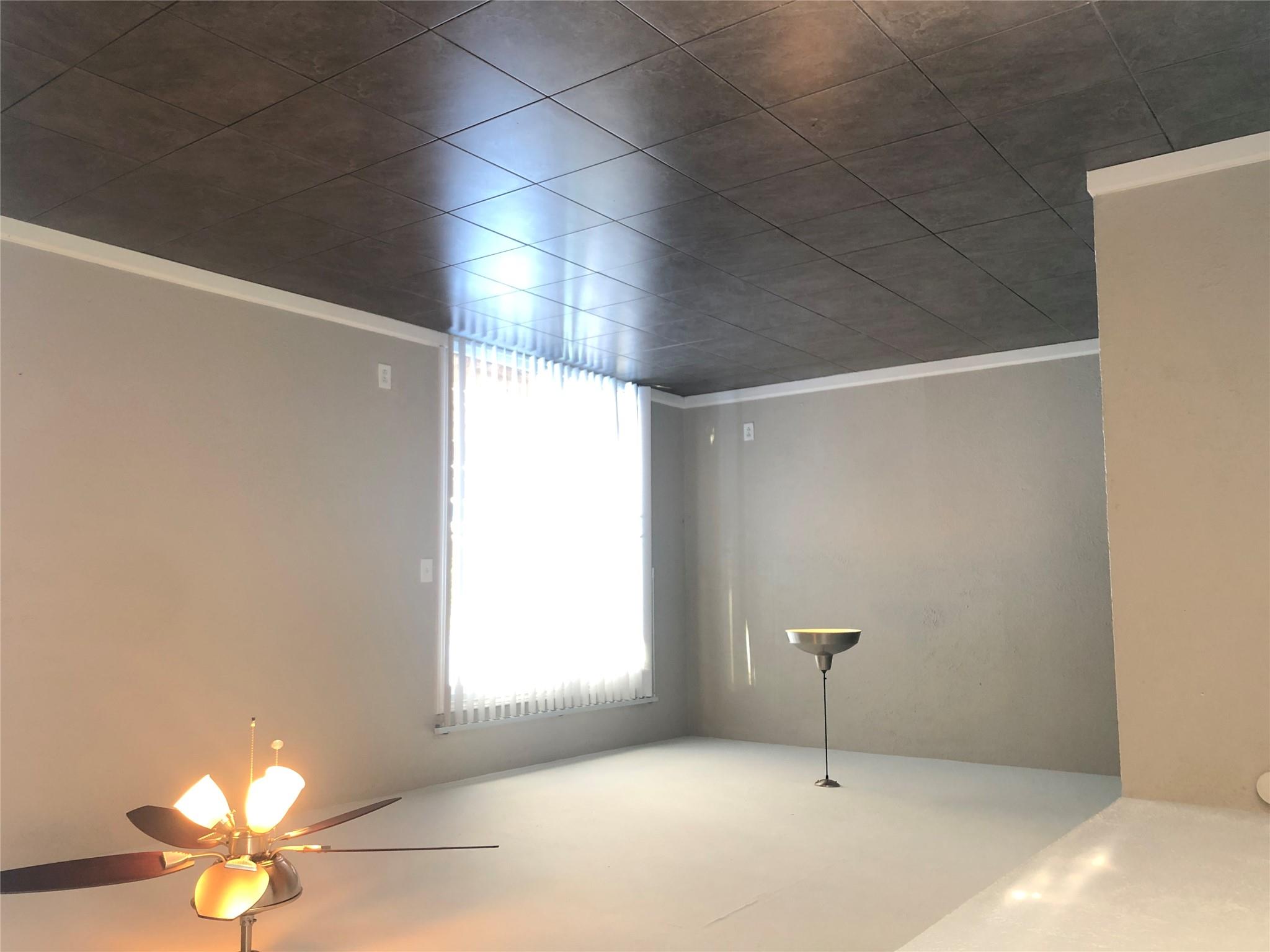 7302 Duval St # 141, Austin, TX 78752