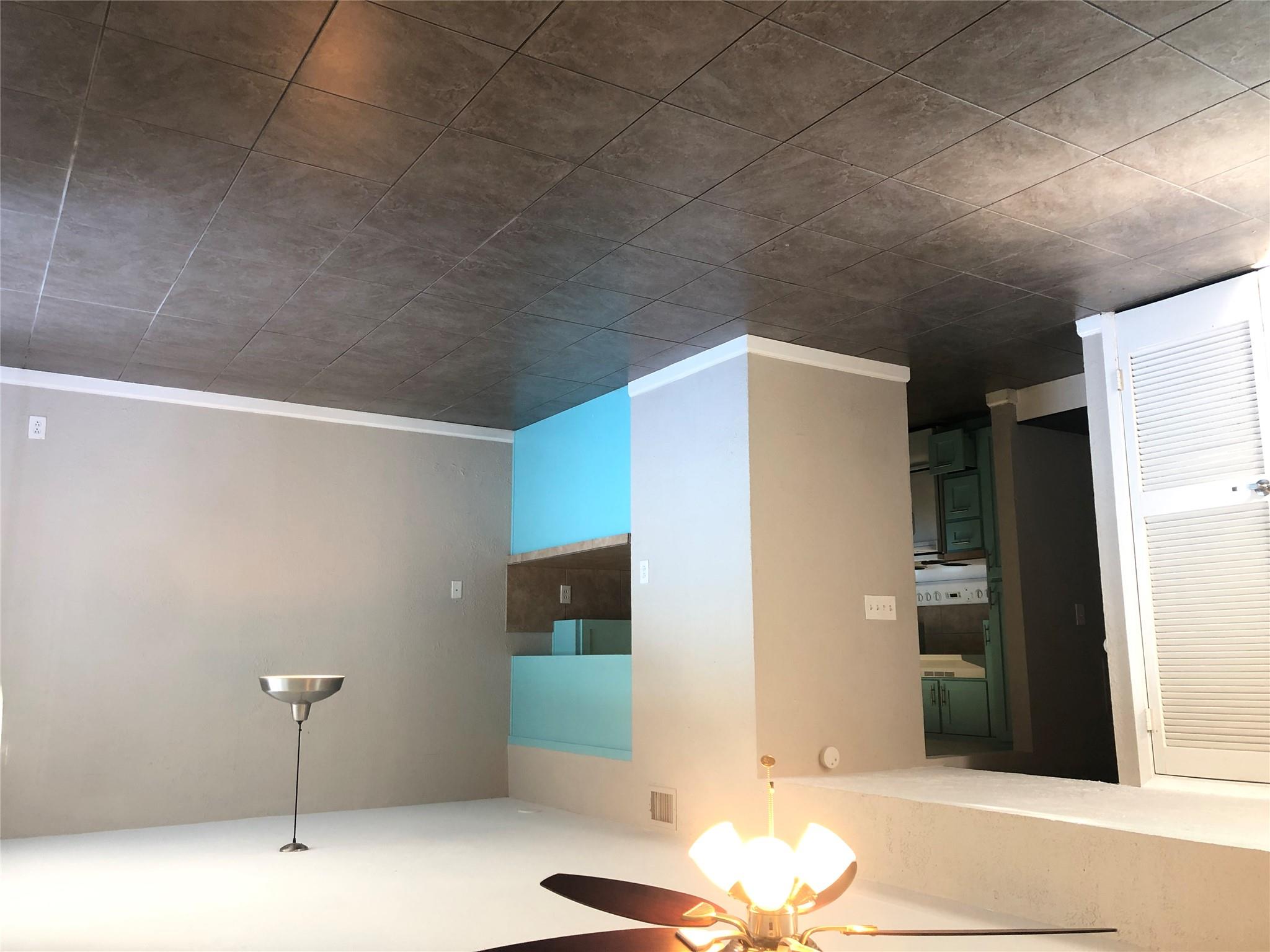 7302 Duval St # 141, Austin, TX 78752