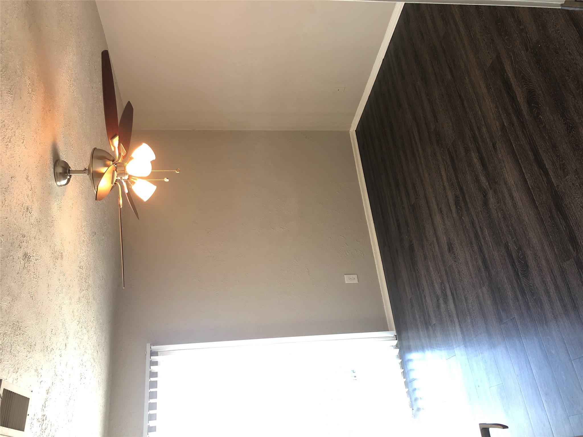 7302 Duval St # 141, Austin, TX 78752