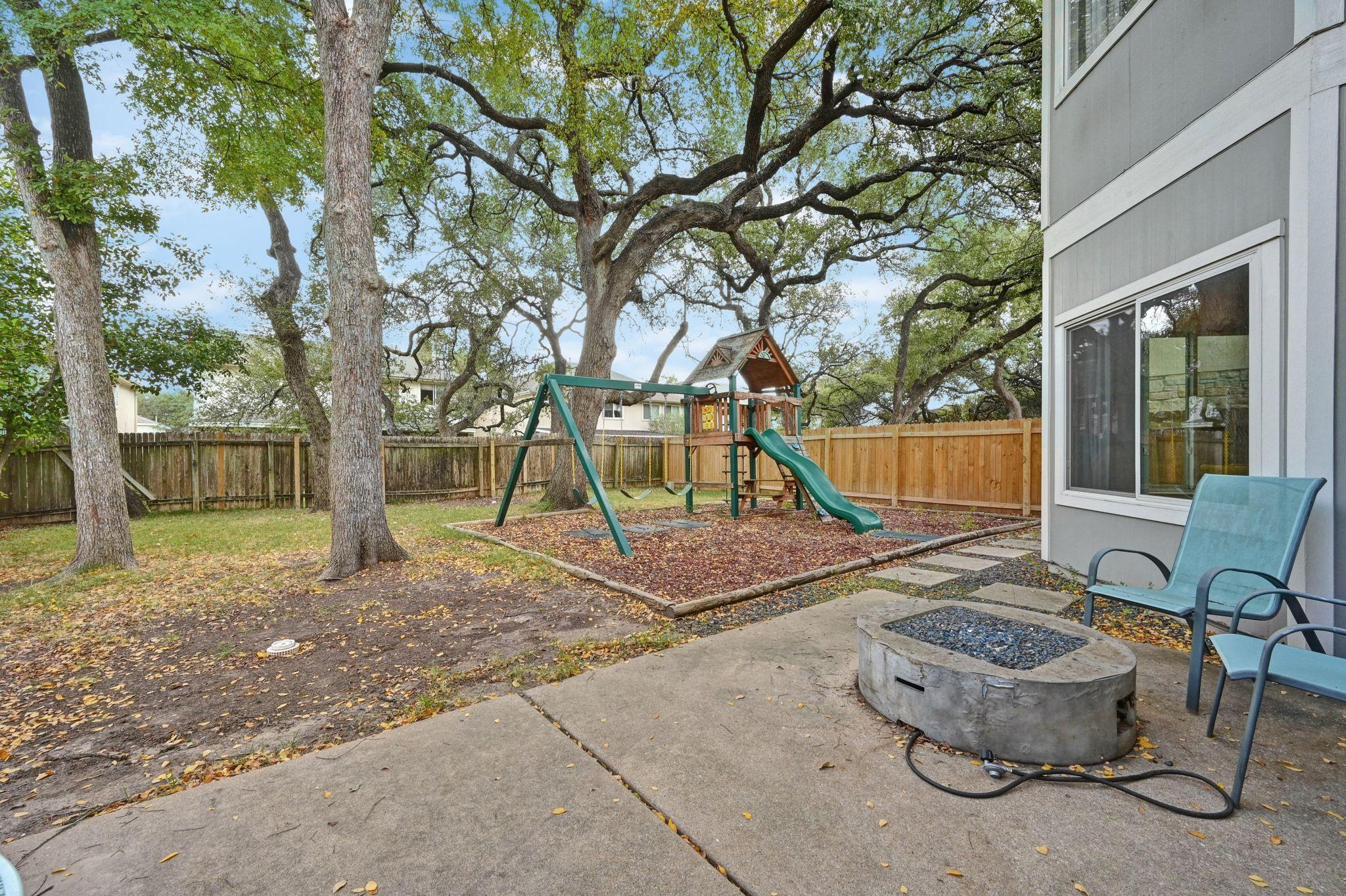 6609 W Oasis Dr, Austin, TX 78749