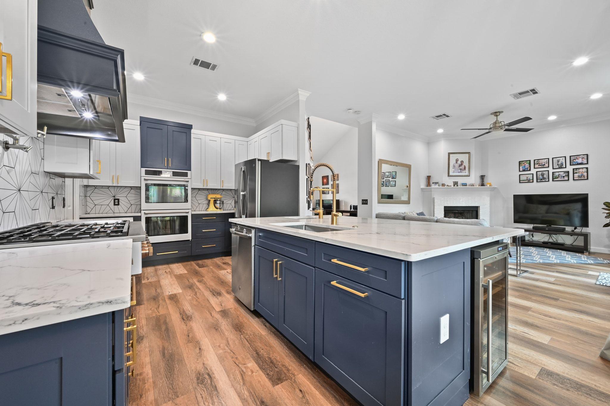 6609 W Oasis Dr, Austin, TX 78749