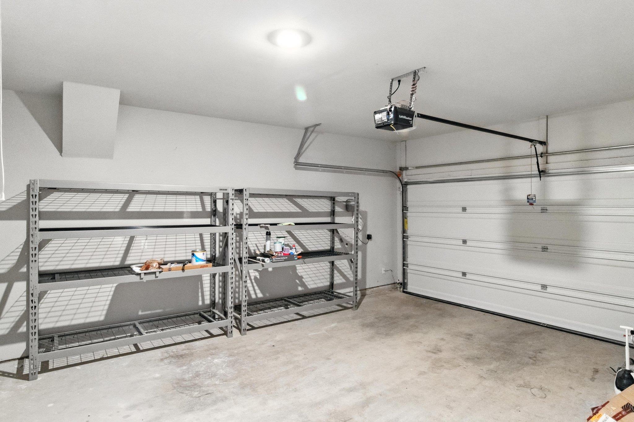 211 Rainmaker Ln, Bastrop, TX 78602