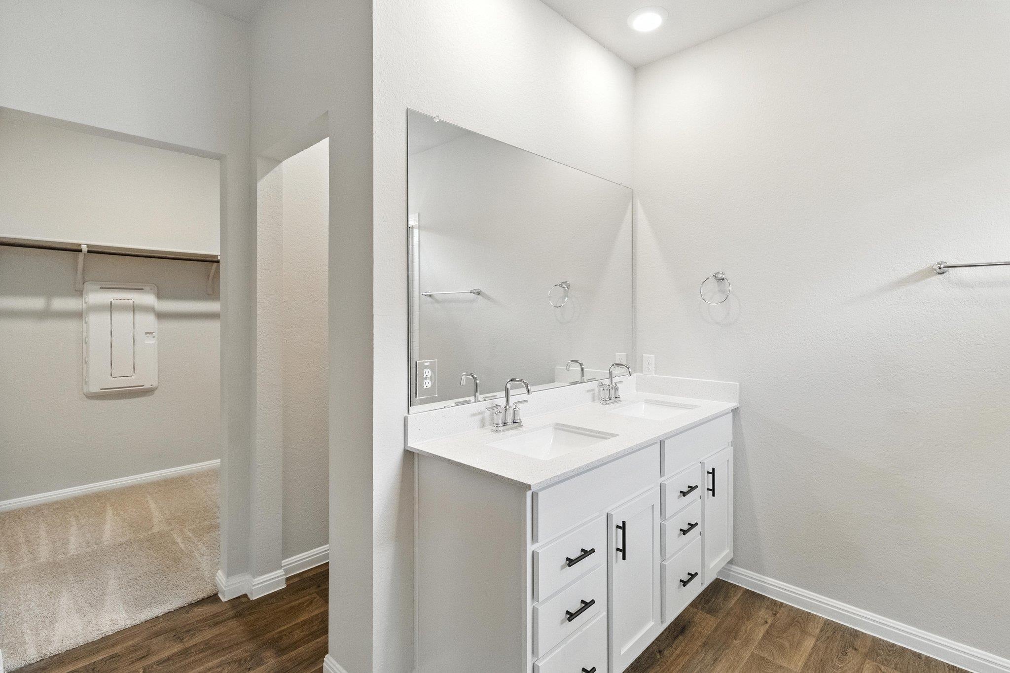 211 Rainmaker Ln, Bastrop, TX 78602