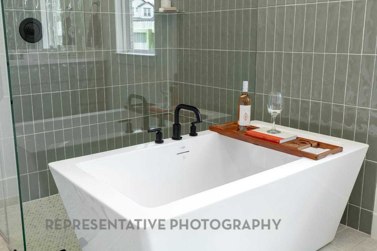 121 Ribera Dr, Liberty Hill, TX 78642