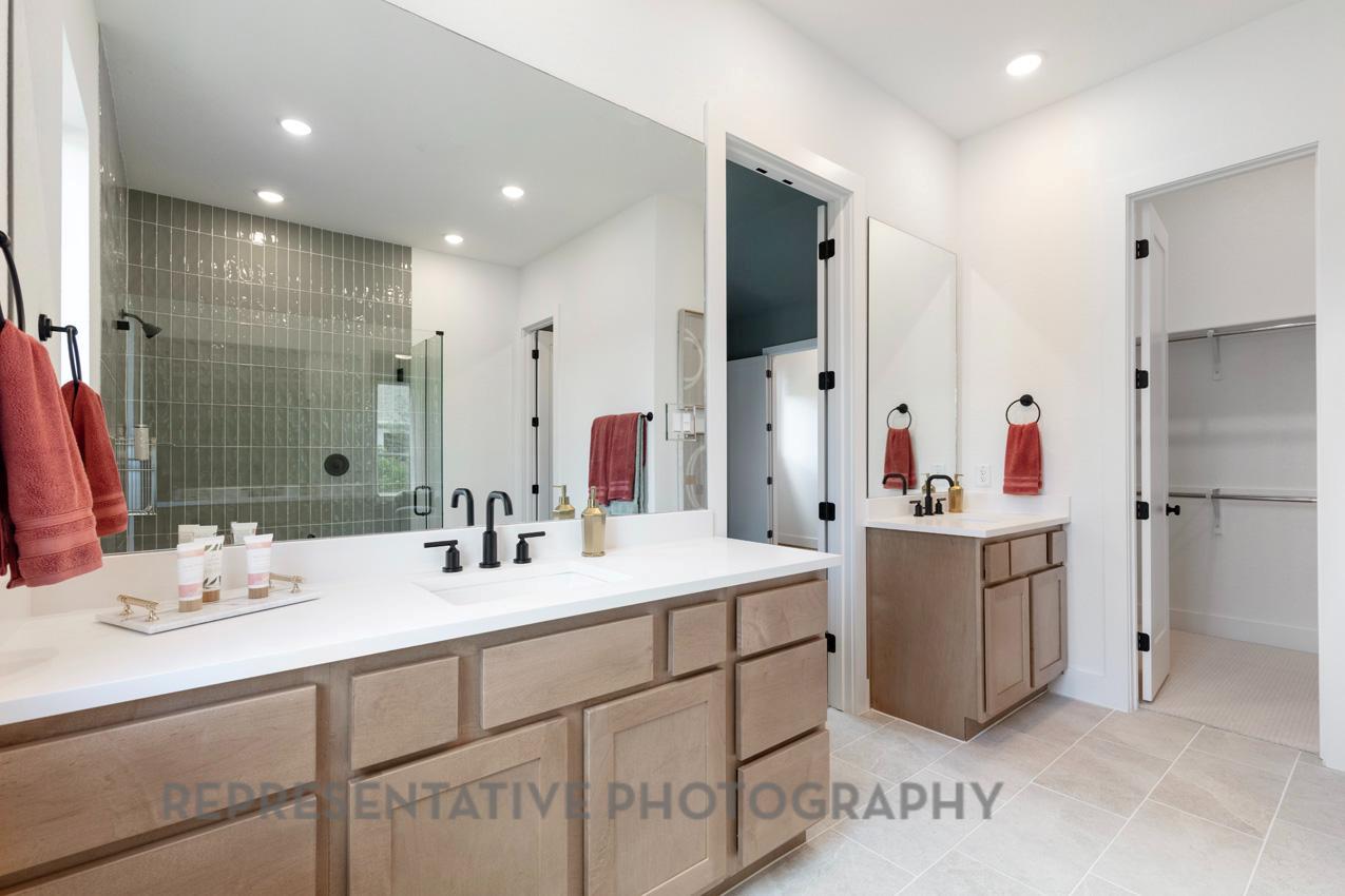 121 Ribera Dr, Liberty Hill, TX 78642