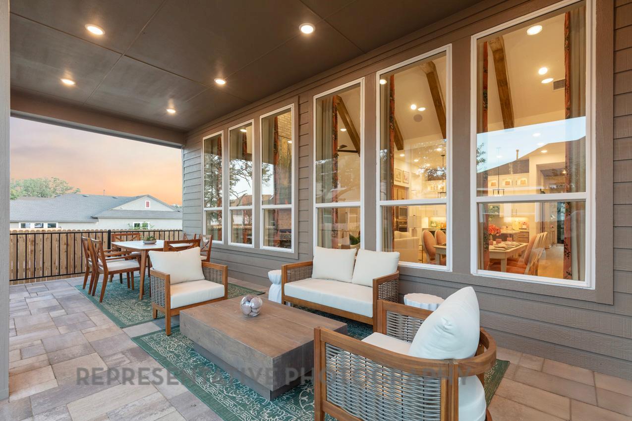 121 Ribera Dr, Liberty Hill, TX 78642