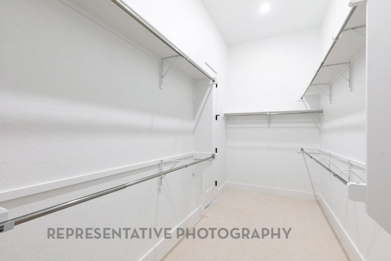 121 Ribera Dr, Liberty Hill, TX 78642