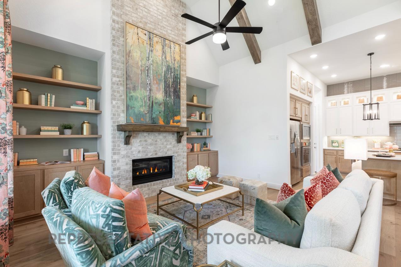 121 Ribera Dr, Liberty Hill, TX 78642