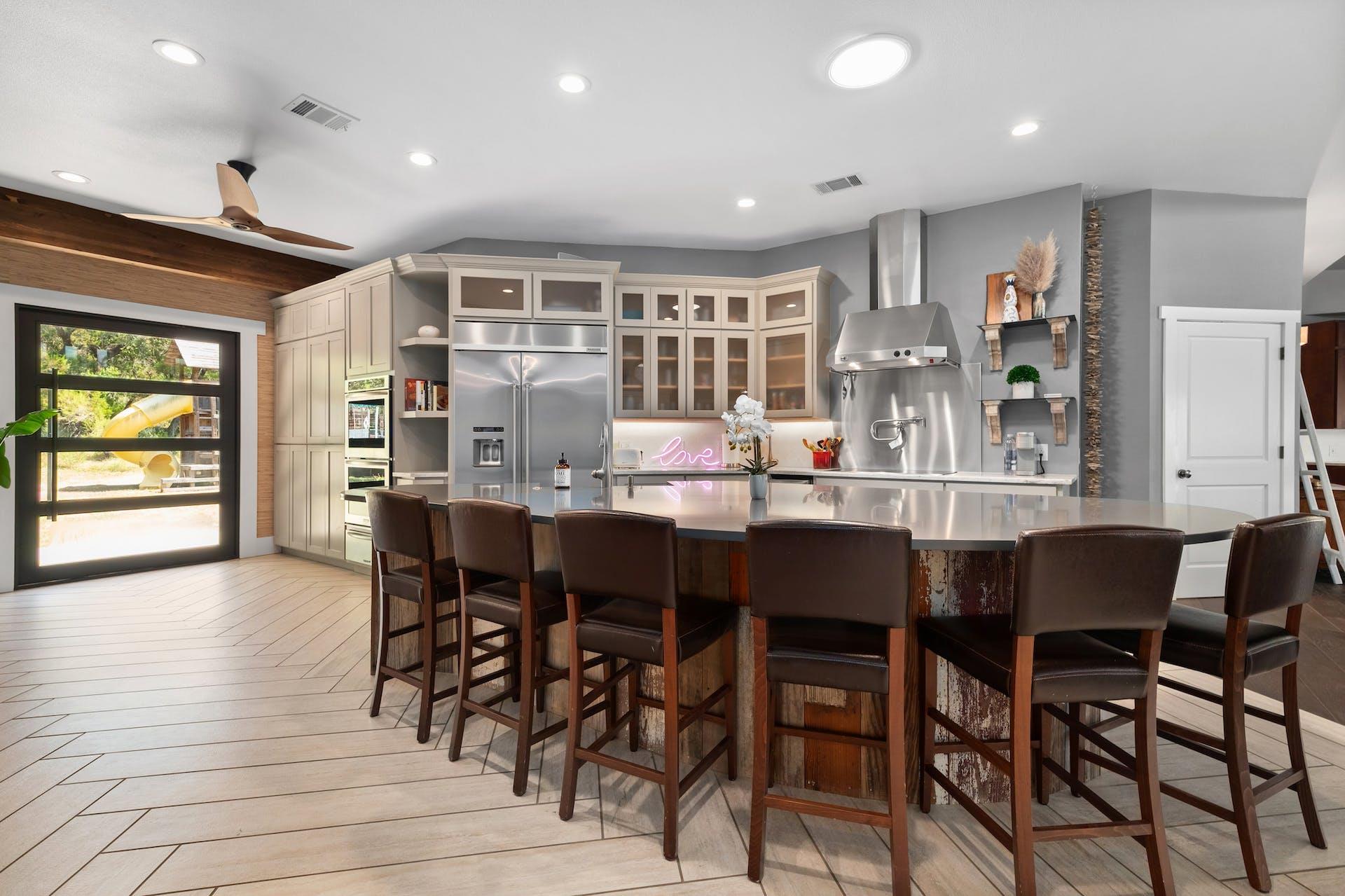 2001 Mestena Trl, Austin, TX 78733